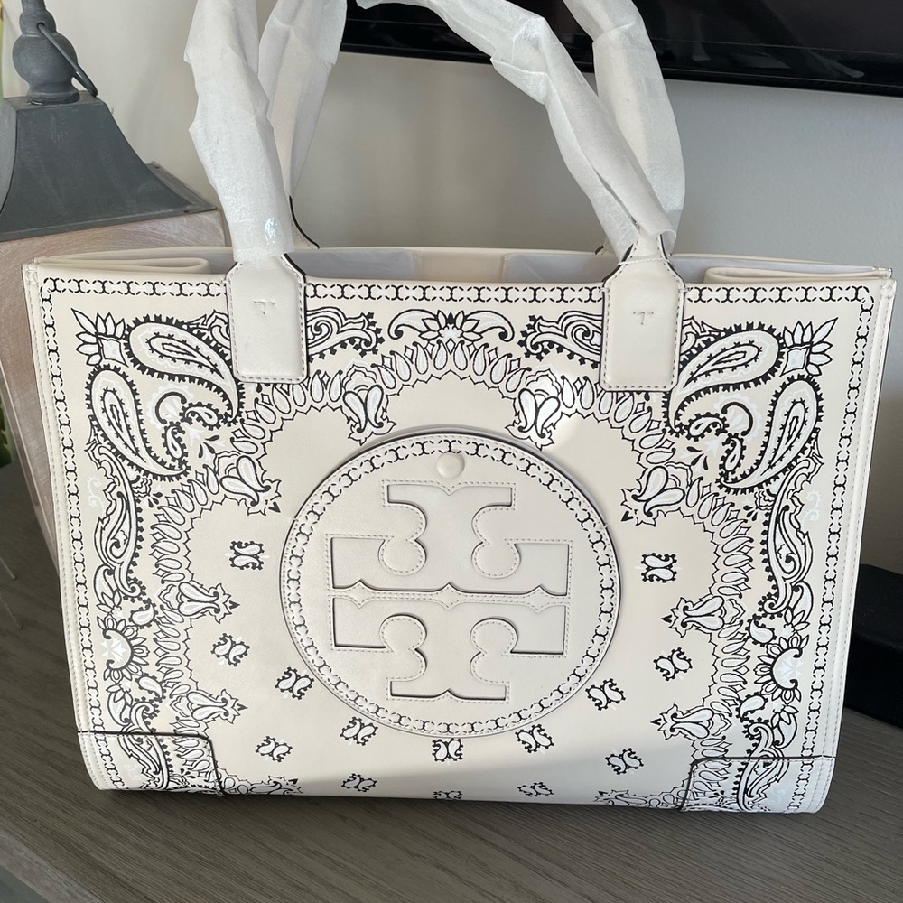 NEW!! Rare Tory Burch Leather Ella